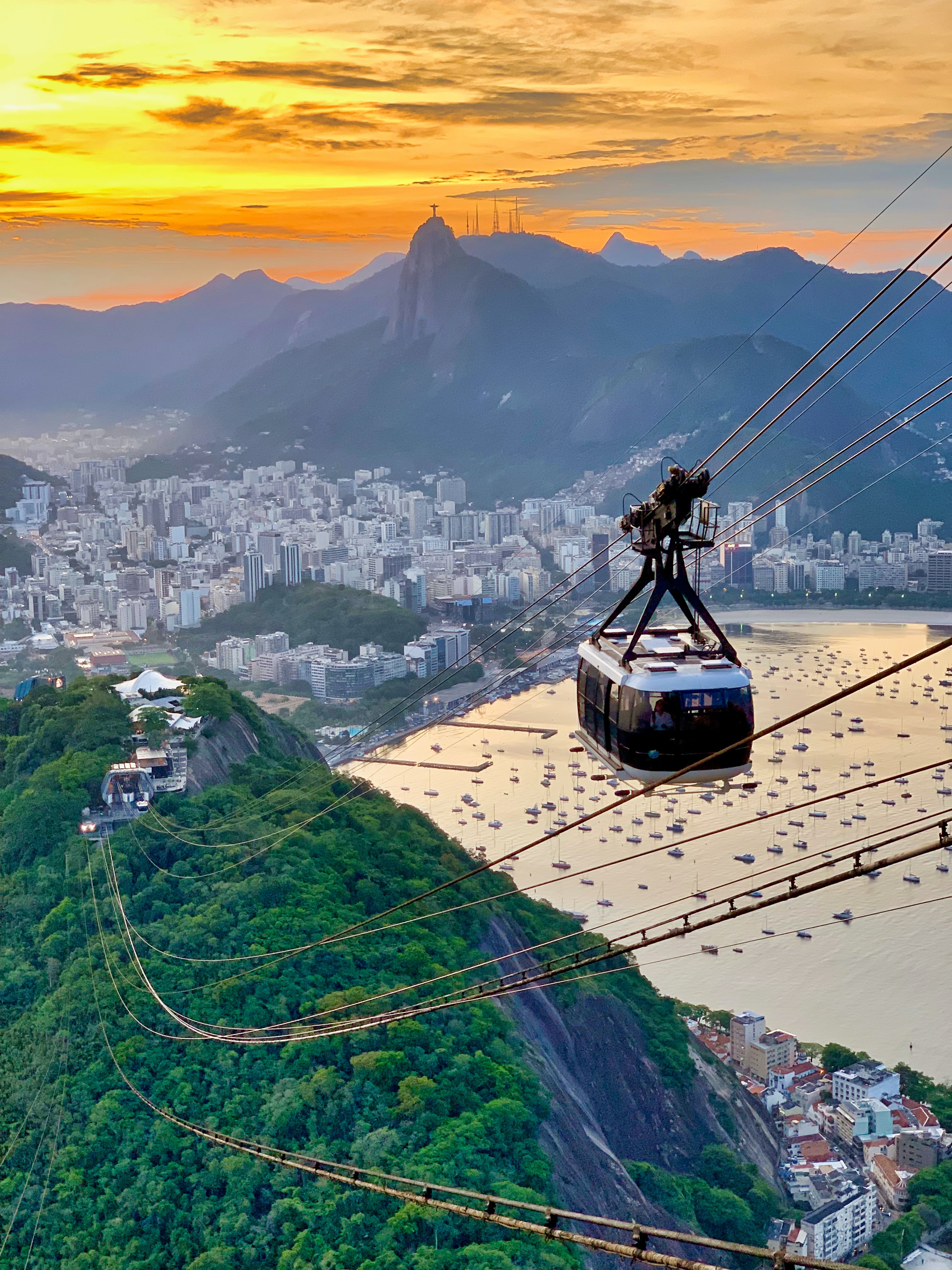 A lift moves across Bondinho do Pão de Açúcar, Rio de Janeiro, Brazil